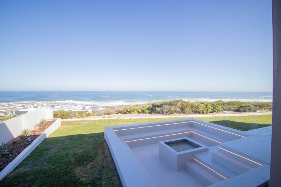 6 Bedroom Property for Sale in Yzerfontein Western Cape